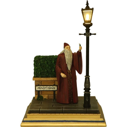 Privet Drive Light Up Figurine